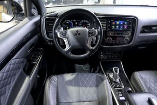 Mitsubishi Outlander   2.4 PHEV Kaiteki Auto 4WD 