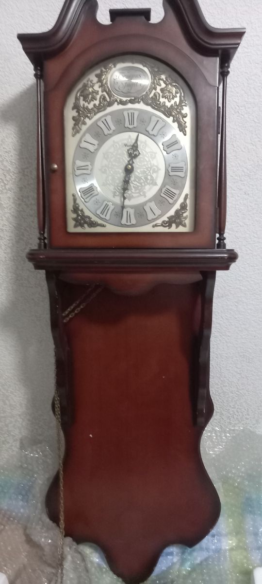 Reloj de pie madera