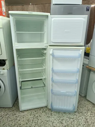 Frigorífico Bluesky blanco