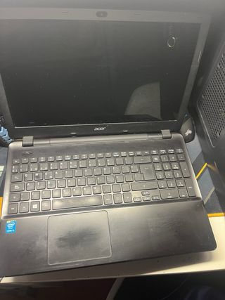 Portátil Acer Intel Core i5 4GB RAM