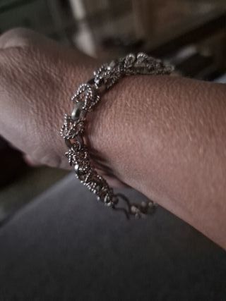 Pulsera antigua de plata