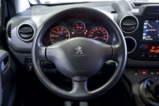 Peugeot Partner   TEPEE Adventure Edition 1.6 BlueHDi 73KW 
