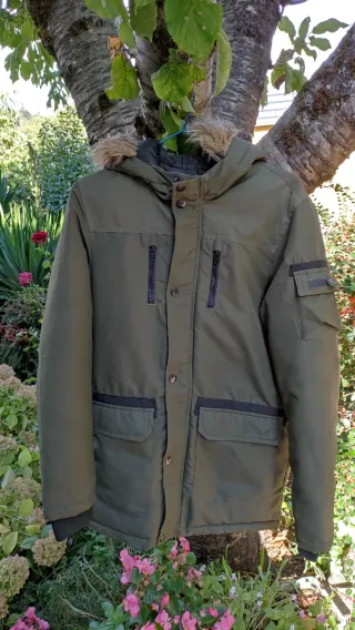 Parka Jack & Jones verde con capucha