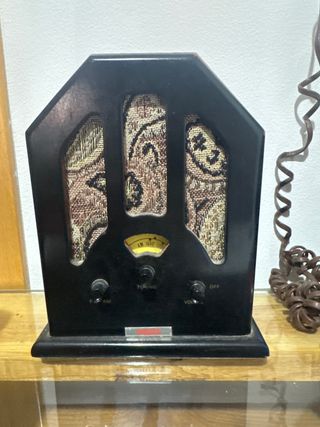 Radio Antigua vintage madera 