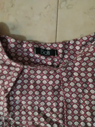 Vestido corto estampado manga larga