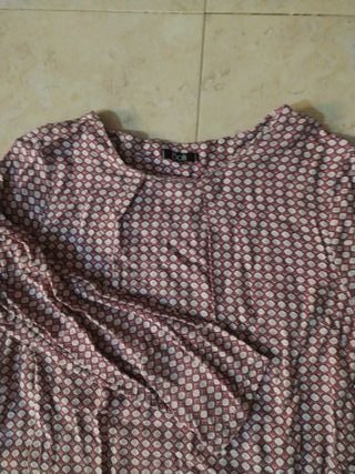 Vestido corto estampado manga larga