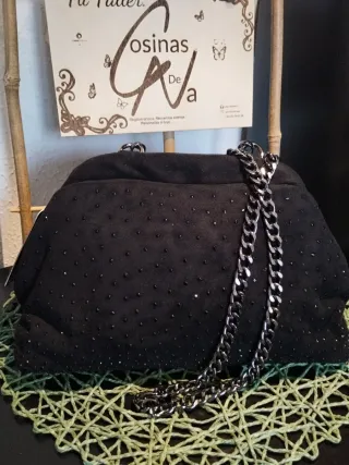 Bolso negro Strass con cierre rígido