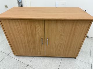 Armario bajo madera 2 puertas