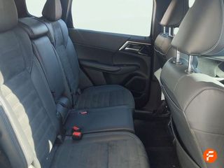 Mitsubishi Outlander SE 2.5 S - AWC 7 PLAZAS  184CV 2022