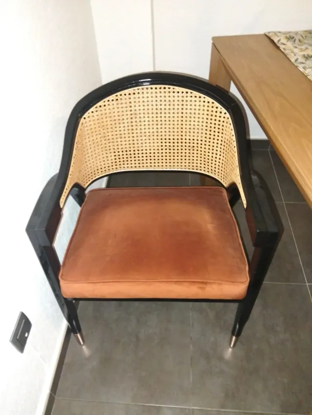 Silla Vintage Madera y Rejilla