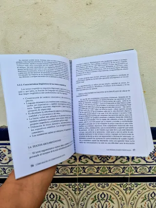 Libro de Comentario de Texto. UNED