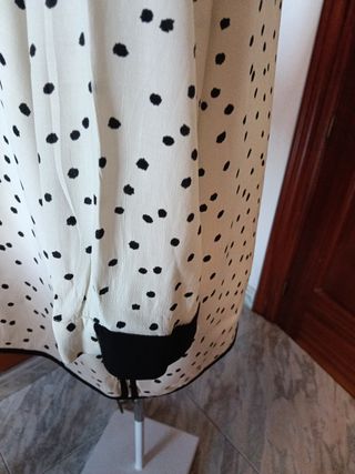 Blusa lunares manga larga