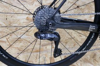 Bicicleta Factor Ostro 2.0 Ultegra Di2