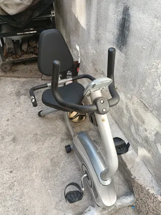 Bicicleta Estática Reclinada Gris