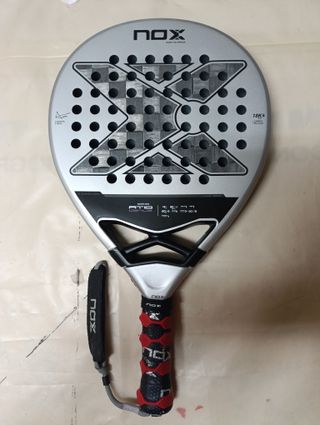 Nox AT10 18K Pala de Pádel Agustín Tapia