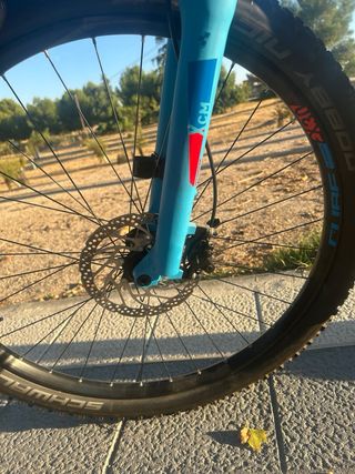 Bicicleta Eléctrica Cube Reaction