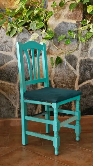 2 Sillas Turquesa de Madera