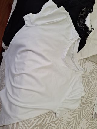 Lote 5 Camisetas Mujer y una de regalo