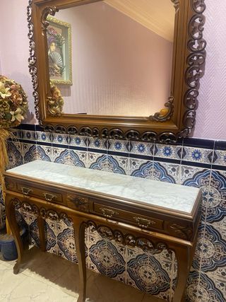 Mueble de entrada madera y mármol