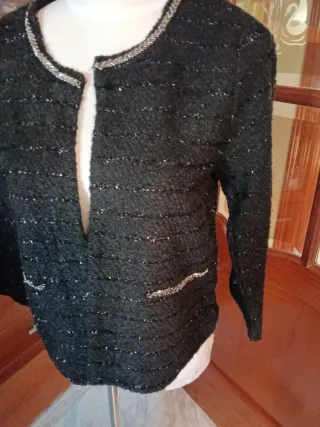 Chaqueta de entretiempo mujer negra y plateada
