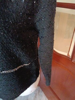 Chaqueta de entretiempo mujer negra y plateada