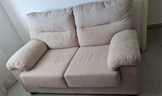 Sofá 2 plazas tela beige cómodo
