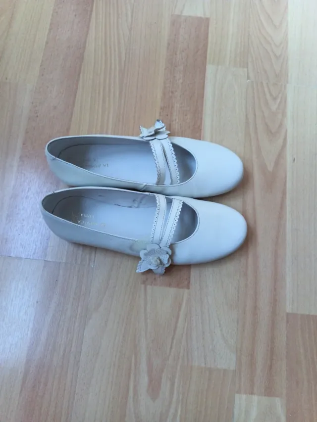 Zapatos de comunión blancos