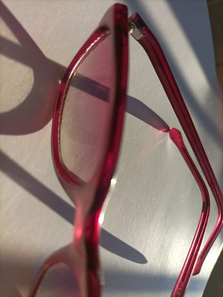 Gafas rojas