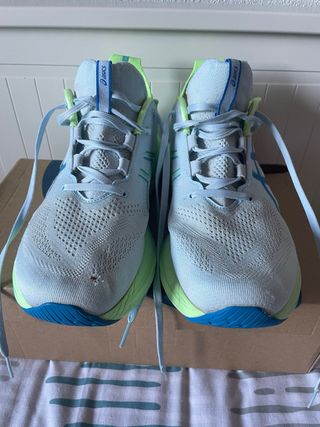 Asics Nimbus 26 Talla 44 Azul/Verde