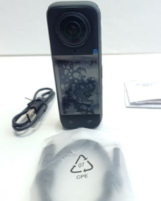 Insta360 X4 - Cámara de acción Impermeable 8K 360