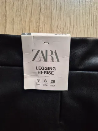 Pantalones Zara Tiro Alto Efecto Piel