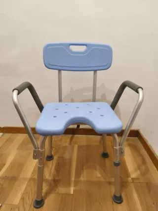 Silla para la ducha persona mayor.