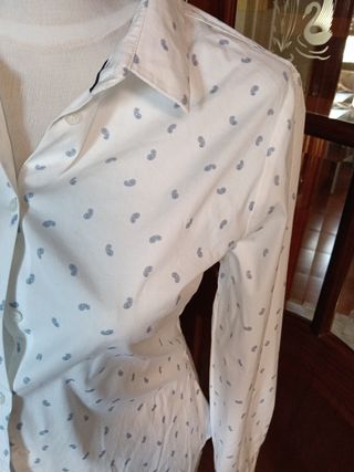 Blusa manga larga estampada