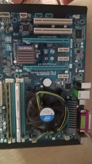 Placa Base + 12GB RAM + Intel i3 2120