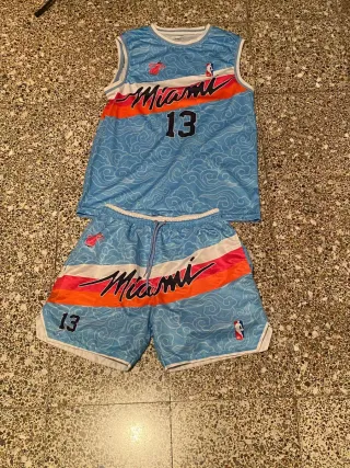 Conjunto Miami Basketball 13