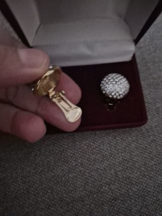 Pendientes vintage con pedrería