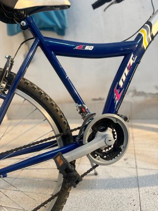 Bicicleta de Montaña Azul