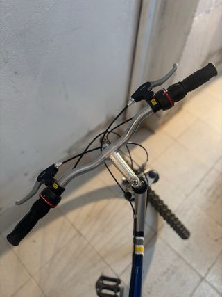 Bicicleta de Montaña Azul