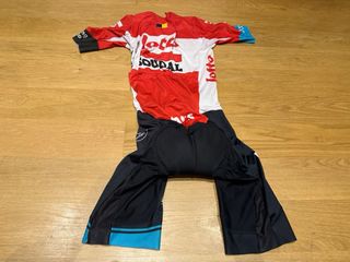 NUEVO. SKINSUIT LOTTO SOUDAL