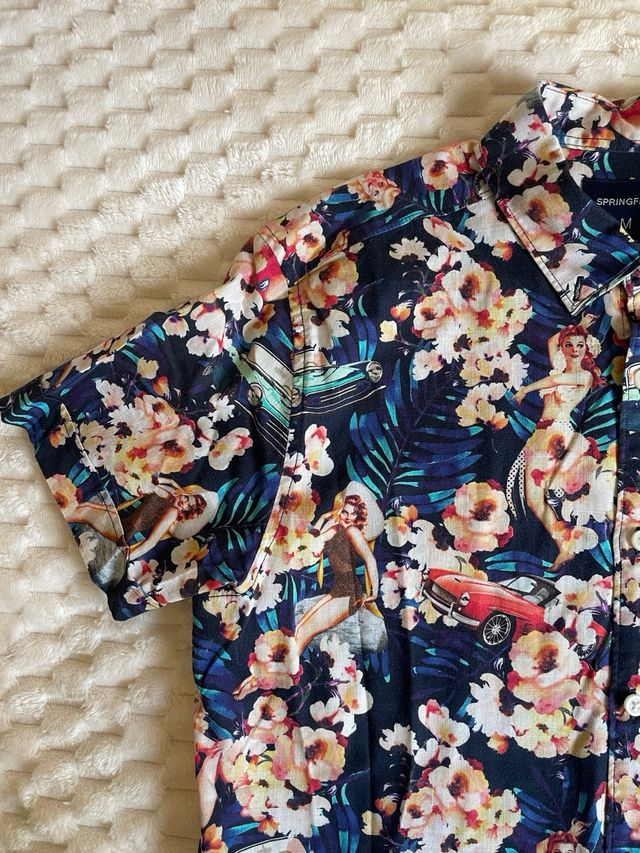 Camisa Springfield Talla M con Estampado Tropical