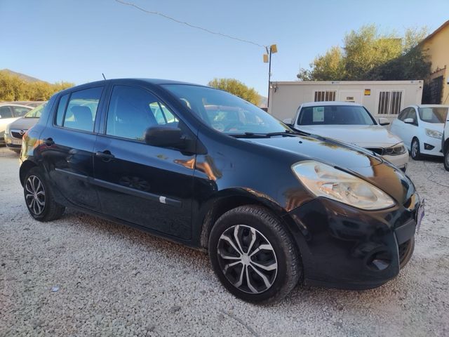 Renault Clio 2011