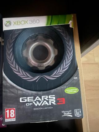 Xbox 360 120 GB Negra + dos mandos + juegos