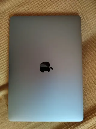 MacBook Pro 2020 Plata/Gris Espacial