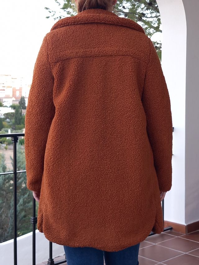 Abrigo de mujer. Sfera. Talla: L