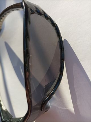 Gafas de sol negras