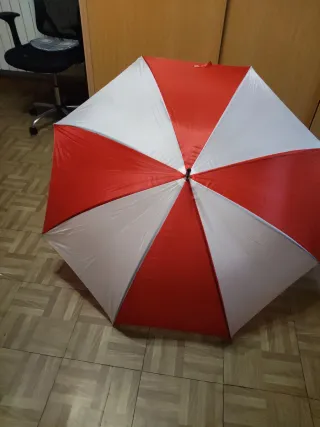 Paraguas Clásico Rojo y Blanco