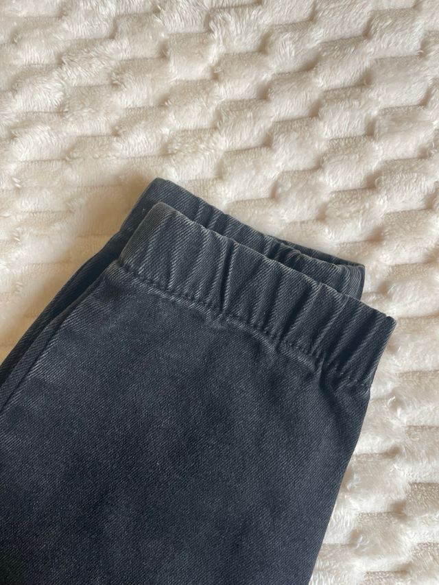 Vaqueros Bershka Skinny Negro - Talla 36