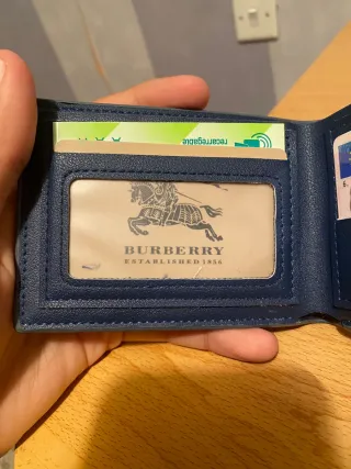 Cartera Burberry Azul