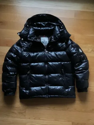 Abrigo Moncler Niño Talla 150cm Negro