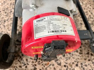 Generador Pramac EM2800 2500W Gasolina